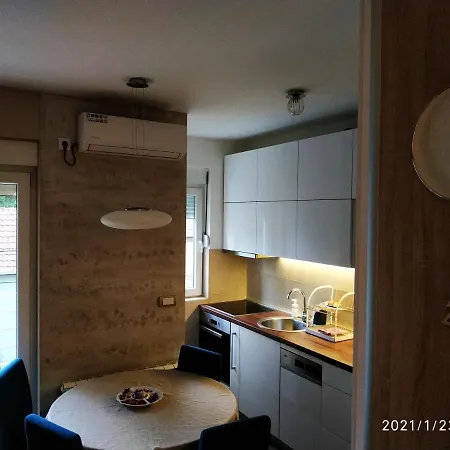 Apartment Flat Kosutnjak 9