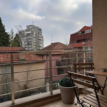 Flat Kosutnjak 9 *