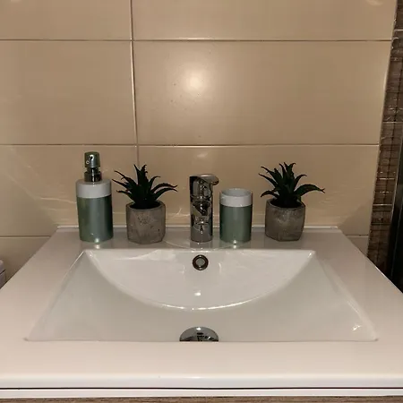 Flat Kosutnjak 9 아파트 *