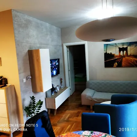 Flat Kosutnjak 9 아파트 베오그라드